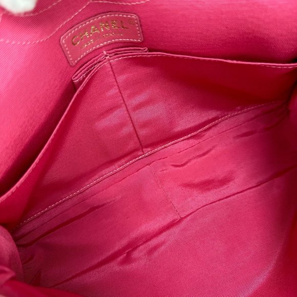 CHANEL Pink Jersey Crocodile Embossed Reissue 2.55 Classic 227 Flap Bag - Picture 7 of 13